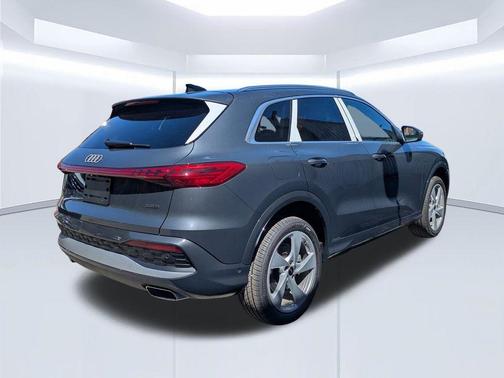 Tambora Flame 2026 Audi Q5 PLUS