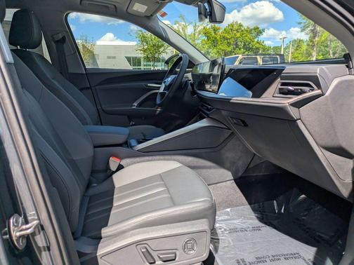 Tambora Flame 2026 Audi Q5