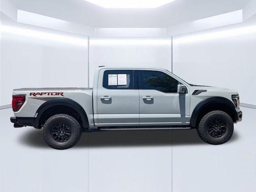 Oxford White 2024 Ford F-150 Raptor