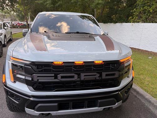 Oxford White 2024 Ford F-150 Raptor