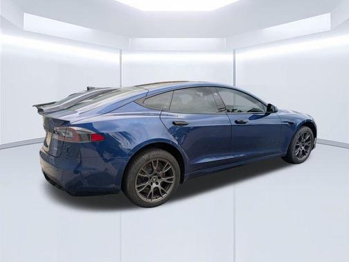 2021 Tesla Model S Plaid