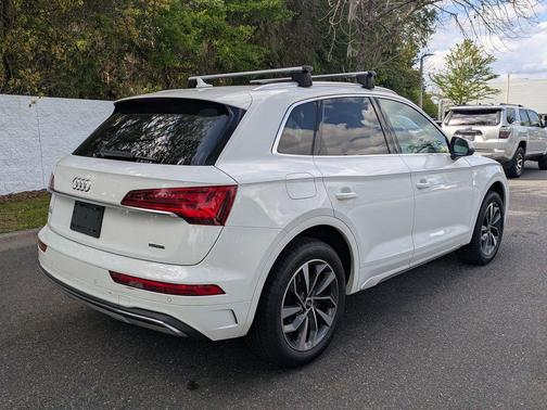 Ibis White 2021 Audi Q5 40 Premium Plus