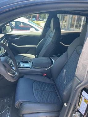 Mythos Black Metallic 2026 Audi RS Q8 4.0T quattro