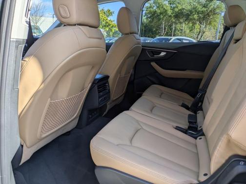 2026 Audi Q7 55