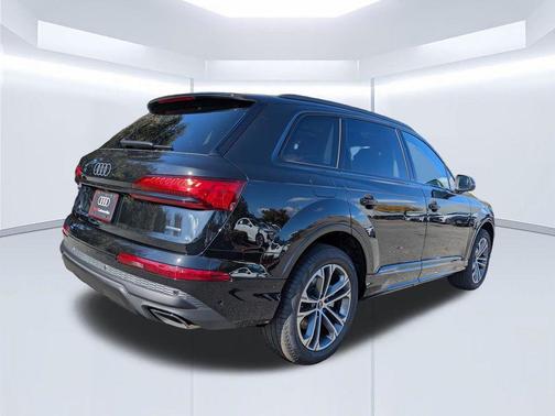 2026 Audi Q7 55