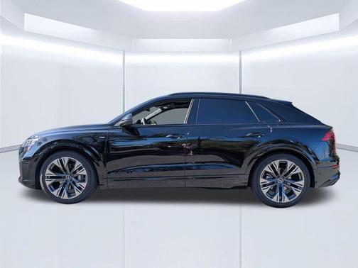 2026 Audi Q8 55 Premium
