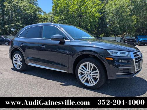 Moonlight Blue Metallic 2018 Audi Q5 2.0T Premium Plus