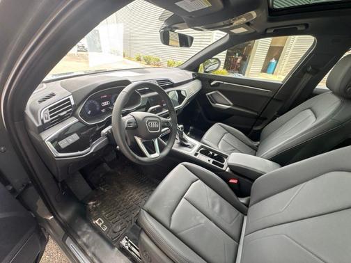 Chronos Gray Metallic 2025 Audi Q3 45 S line Premium
