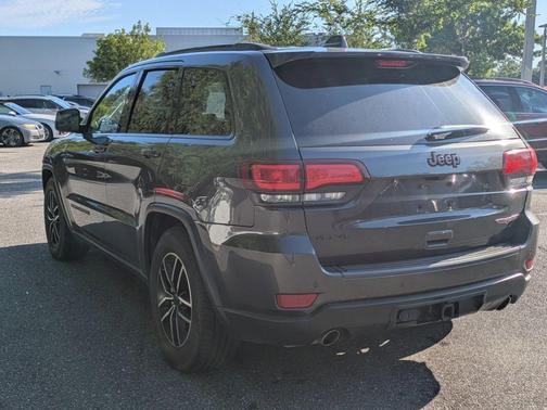 Granite Crystal Clearcoat Metallic 2020 Jeep Grand Cherokee Trailhawk
