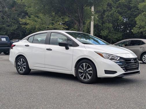 Cloud White 2024 Nissan Versa S