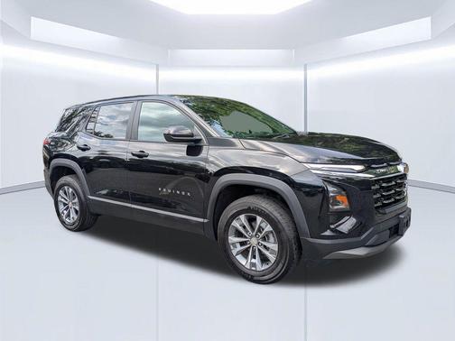 Mosaic Black Metallic 2025 Chevrolet Equinox LT