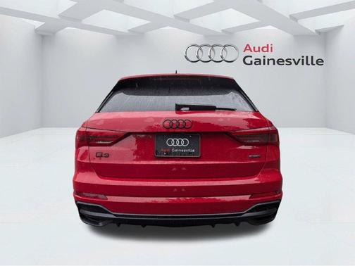 Tango Red Metallic 2021 Audi Q3 45 S line Premium