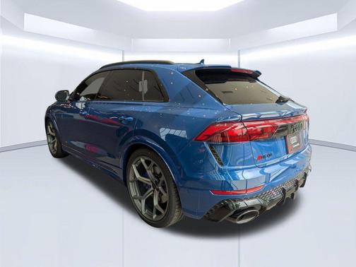Ascari Blue Metallic 2026 Audi RS Q8 4.0T quattro
