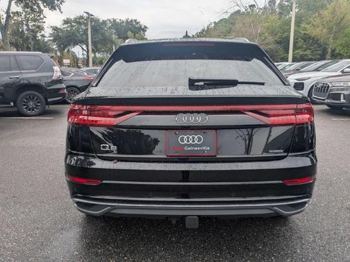 Orca Black Metallic 2020 Audi Q8 55 Premium Plus