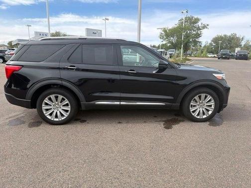 Black Metallic 2020 Ford Explorer Limited