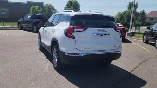 Summit White 2024 GMC Terrain SLT