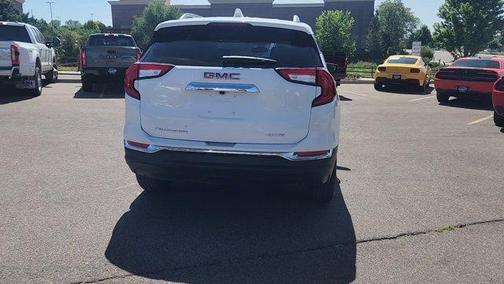 Summit White 2024 GMC Terrain SLT