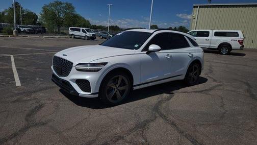 White 2023 Genesis GV70 2.5T