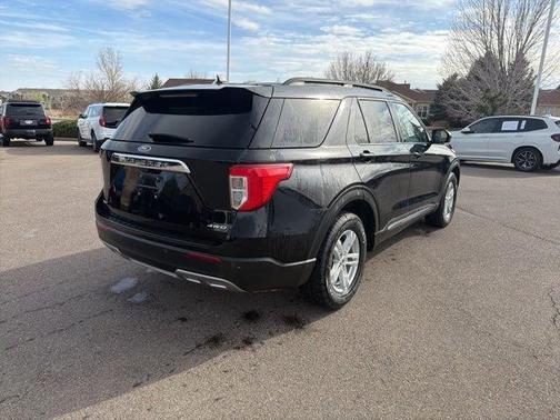 Black Metallic 2024 Ford Explorer XLT