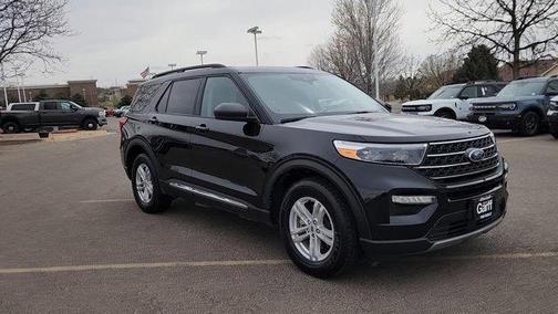 Black Metallic 2024 Ford Explorer XLT