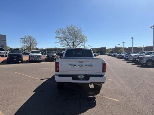 Bright White Clearcoat 2025 RAM 2500 Laramie