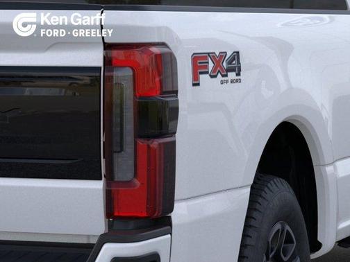 Star White 2026 Ford F-350 Platinum