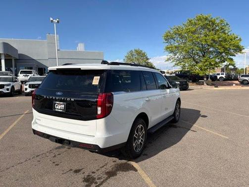 White Metallic 2025 Ford Expedition Active