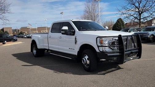 2022 Ford F-350 Lariat Super Duty
