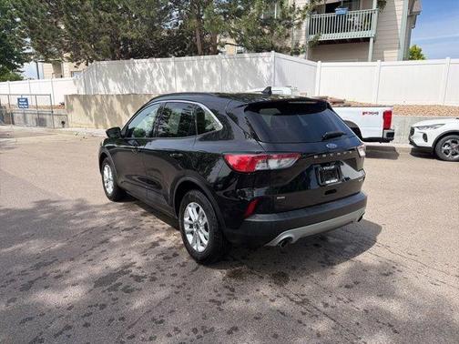 Black Metallic 2021 Ford Escape SE