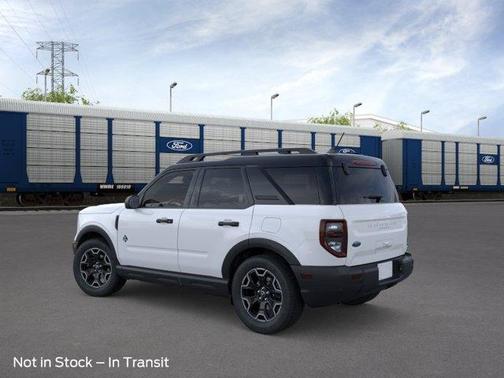 Oxford White 2026 Ford Bronco Sport Outer Banks