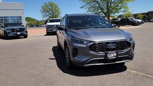Carbonized Gray Metallic 2025 Ford Escape ST-Line