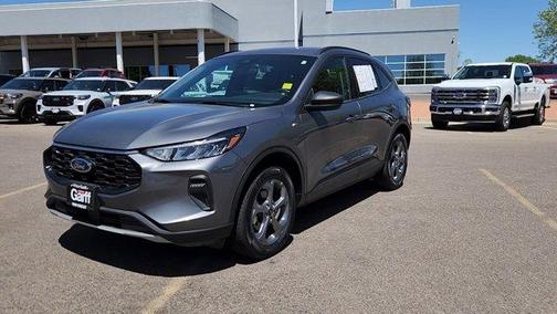 Carbonized Gray Metallic 2025 Ford Escape ST-Line