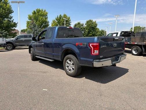 Blue Jeans Metallic 2016 Ford F-150 XLT