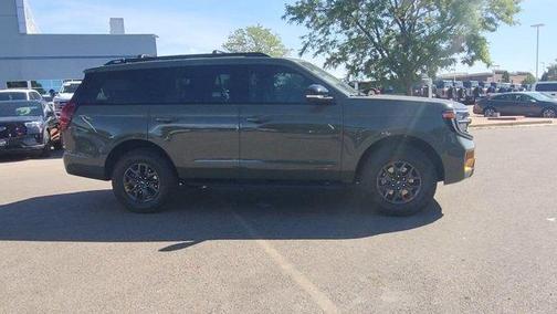 Green 2025 Ford Expedition Tremor