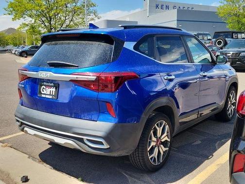 Neptune Blue 2022 Kia Seltos SX