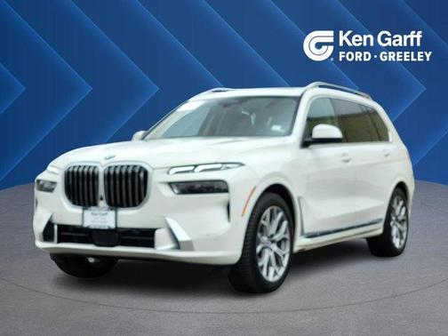 Alpine White 2025 BMW X7 xDrive40i