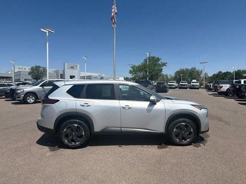 Brilliant Silver Metallic 2025 Nissan Rogue SV