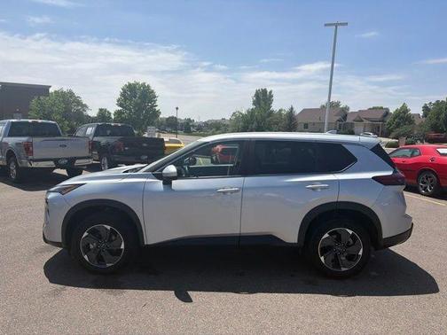 Brilliant Silver Metallic 2025 Nissan Rogue SV