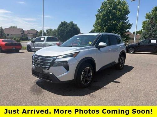 Brilliant Silver Metallic 2025 Nissan Rogue SV