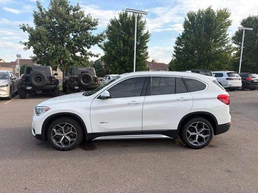 Alpine White 2018 BMW X1 xDrive28i
