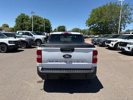 Oxford White 2025 Ford Maverick XLT