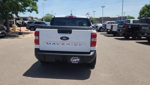 Oxford White 2025 Ford Maverick XLT