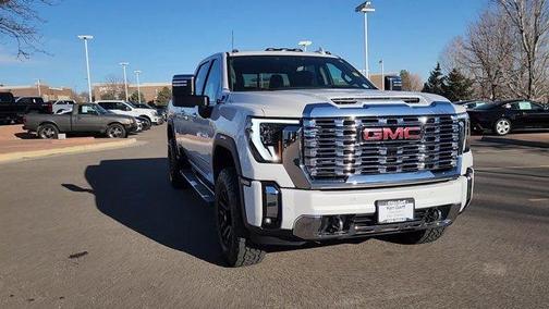 2024 GMC Sierra 2500 Denali
