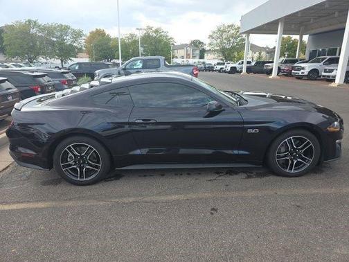 Purple Metallic 2022 Ford Mustang GT Premium