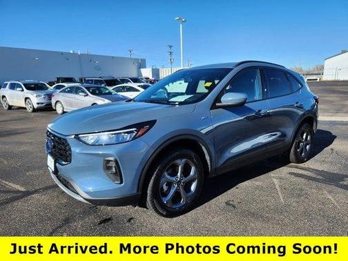 2025 Ford Escape ST-Line Select
