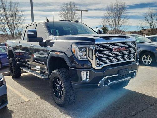 2020 GMC Sierra 2500 Denali