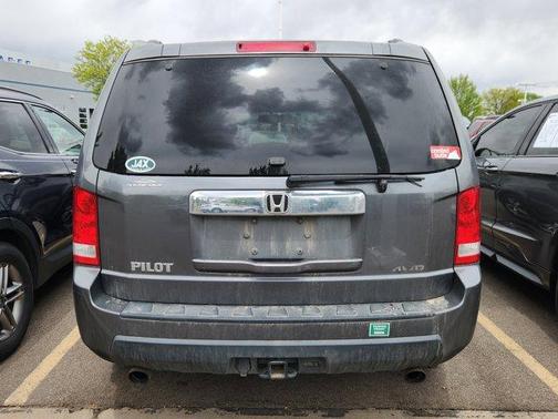 Polished Metal Metallic 2010 Honda Pilot EX-L