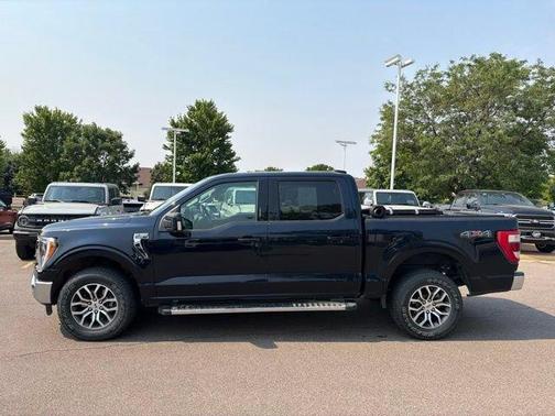 Blue Metallic 2021 Ford F-150 Lariat