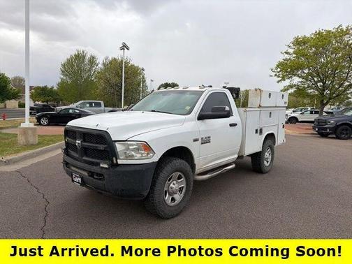Bright White Clearcoat 2017 RAM 2500 Tradesman