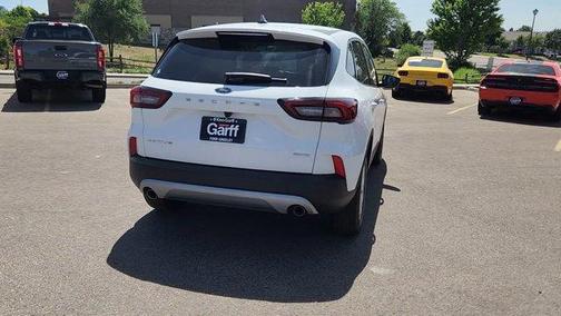 Oxford White 2025 Ford Escape Active
